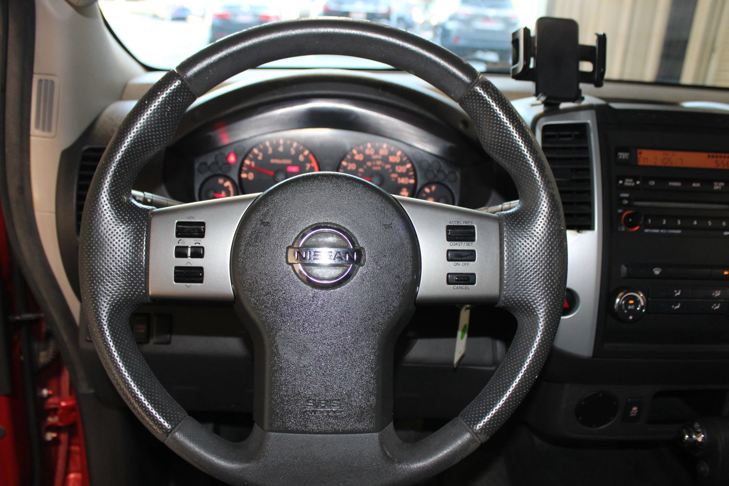 Used 2012 Nissan Frontier SV w/ SV Premium Utility Pkg RWD image 11