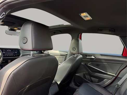 Used 2021 Volkswagen Jetta GLI Autobahn w/ GLI Autobahn Black Package image 30