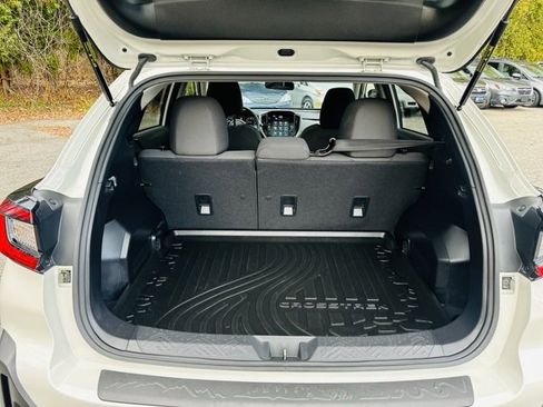 Used 2025 Subaru Crosstrek 2.0i Premium image 25
