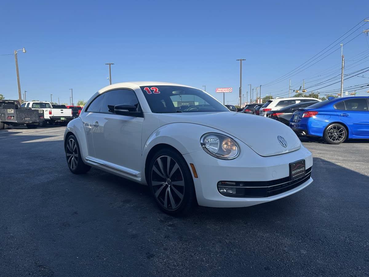 Used 2012 Volkswagen Beetle Turbo FWD image 6