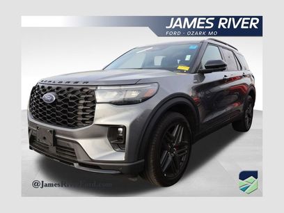 Used 2025 Ford Explorer ST-Line w/ ST-Line Street Pack