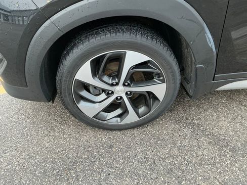 Used 2018 Hyundai Tucson Limited w/ Ultimate Package 02 image 11