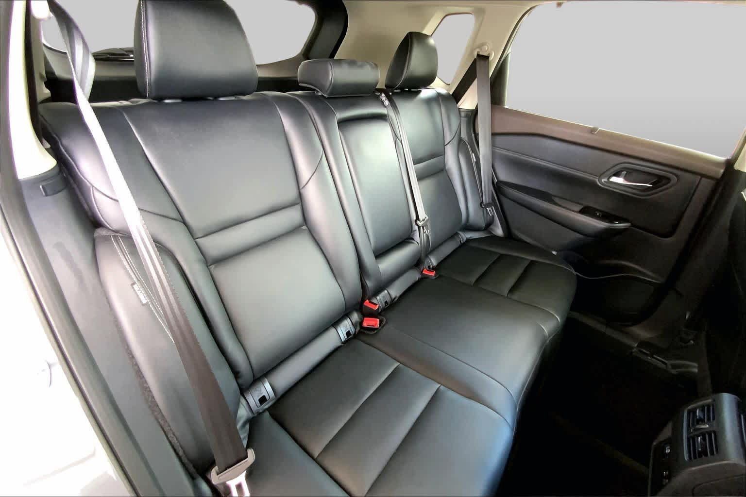 Used 2023 Nissan Rogue SL w/ SL Premium Package FWD image 20