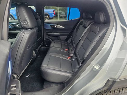 New 2026 Chevrolet Equinox EV LT AWD/4WD image 16
