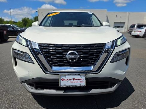 Used 2023 Nissan Rogue SV w/ SV Premium B Package AWD/4WD image 2