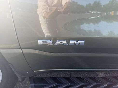 Used 2020 RAM 1500 Big Horn AWD/4WD image 33