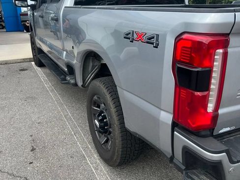 Used 2024 Ford F250 XL w/ STX Appearance Package AWD/4WD image 5