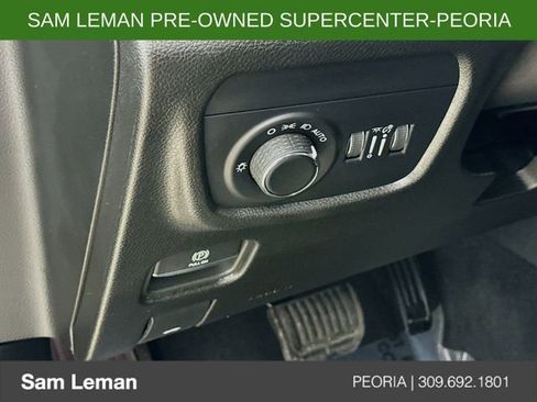 Used 2025 Jeep Grand Cherokee L Altitude image 10