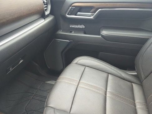 Used 2024 Chevrolet Silverado 1500 High Country image 27