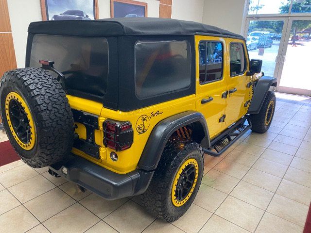 Used 2020 Jeep Wrangler Unlimited Rubicon AWD/4WD image 4