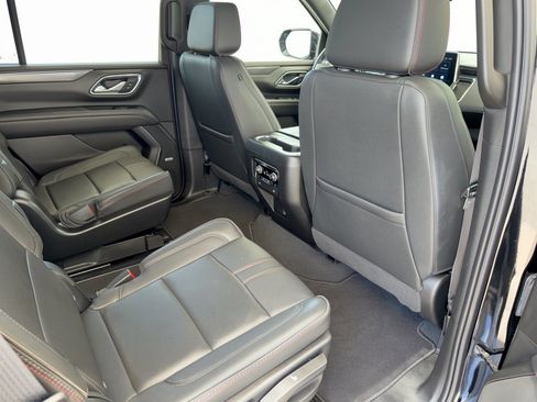 Used 2024 Chevrolet Tahoe RST w/ Luxury Package AWD/4WD image 29