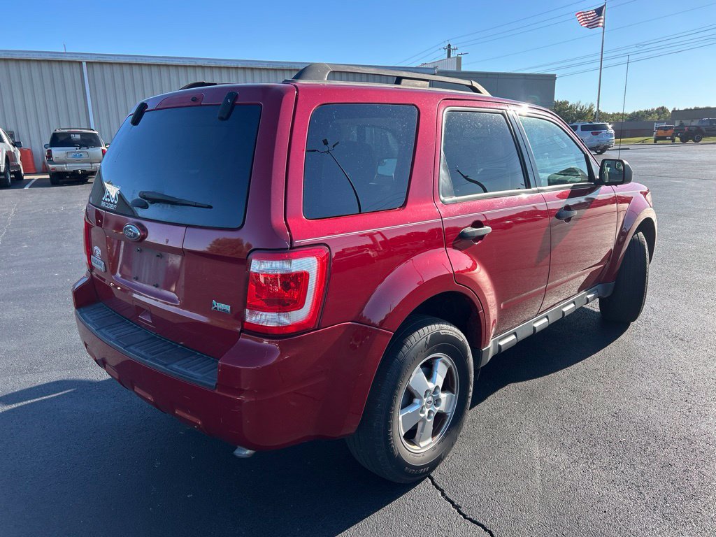 Used 2011 Ford Escape XLT w/ 201A Rapid Spec Order Code AWD/4WD image 8