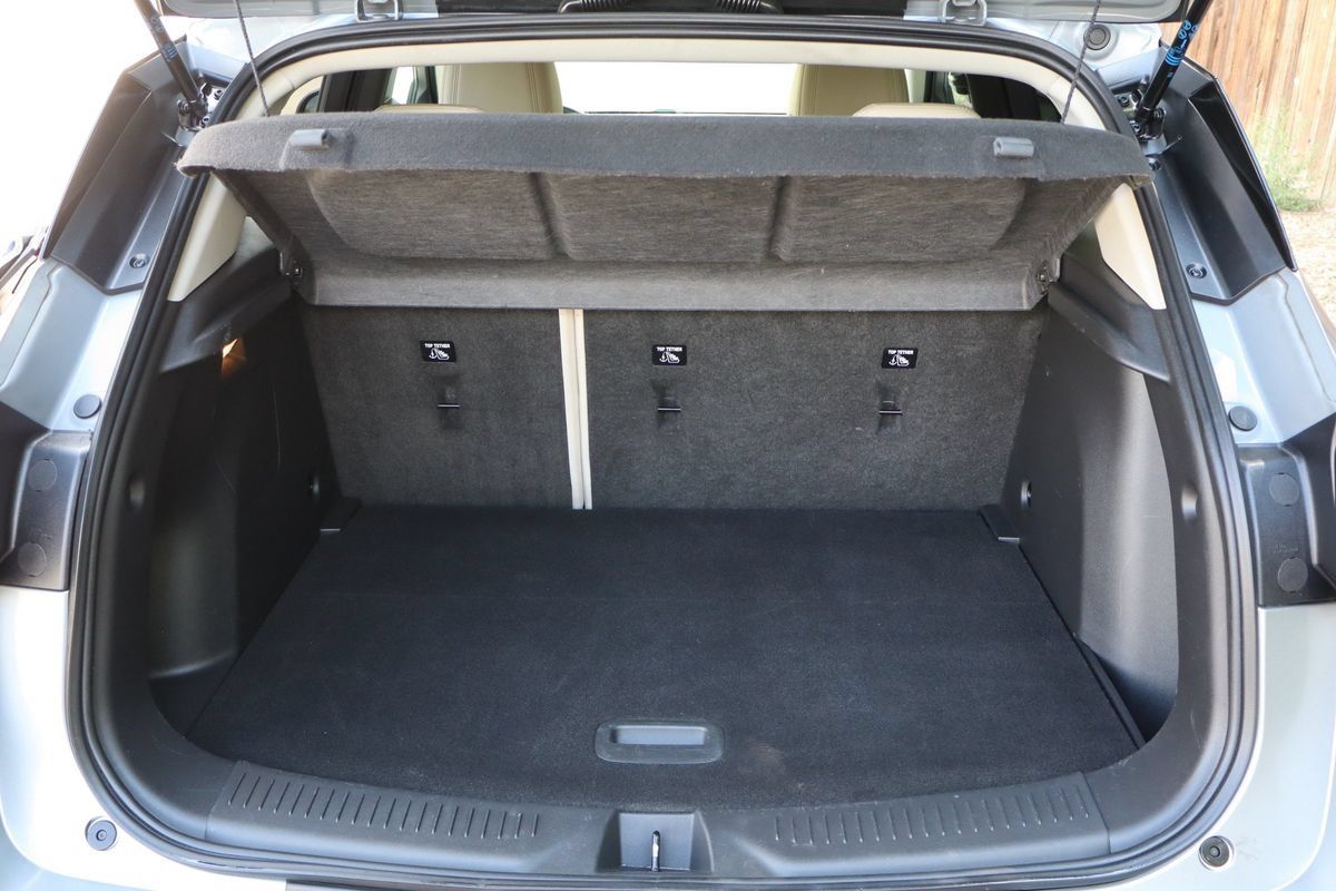 Used 2023 Buick Encore GX Preferred w/ Cold Weather Comfort Package FWD image 14