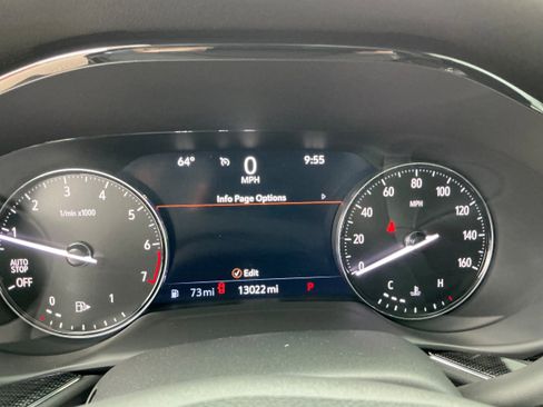 Used 2023 Buick Envision Essence image 5