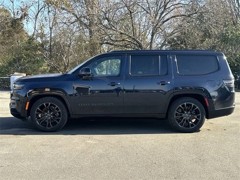 Used 2024 Jeep Grand Wagoneer Series II w/ Quick Order Packagew 28T image 37