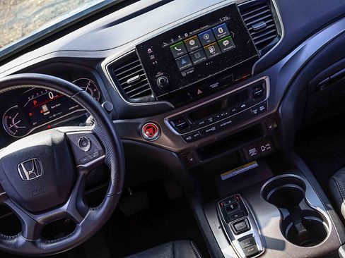 Used 2023 Honda Passport EX-L image 19