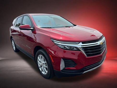 Certified 2024 Chevrolet Equinox LT FWD image 3
