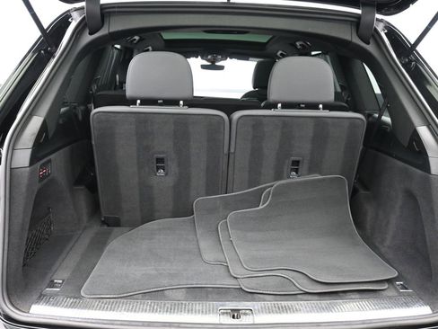 Used 2021 Audi Q7 2.0T Premium Plus w/ Executive Package image 24