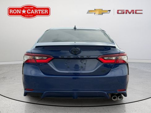 Used 2023 Toyota Camry SE FWD image 5