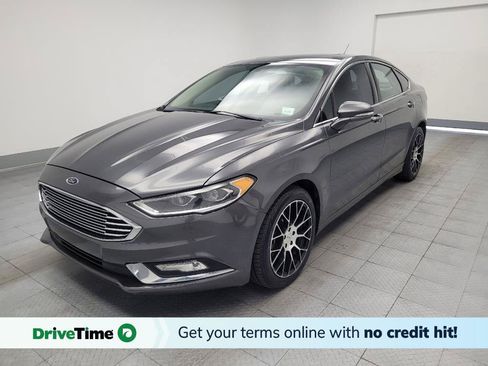 Used 2017 Ford Fusion SE w/ Fusion SE Technology Package FWD image 1
