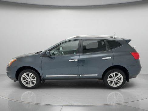 Used 2013 Nissan Rogue SV AWD/4WD image 8