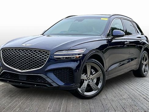 Used 2024 Genesis GV70 2.5T w/ Sport Prestige Package AWD/4WD image 3