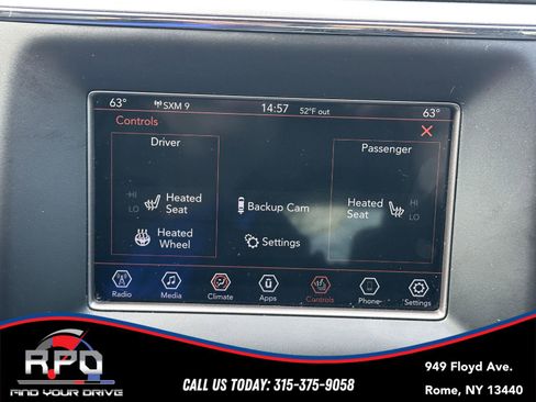 Used 2019 Jeep Grand Cherokee Laredo image 23