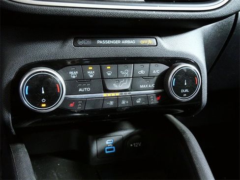 Certified 2022 Ford Escape SE w/ Convenience Package image 19