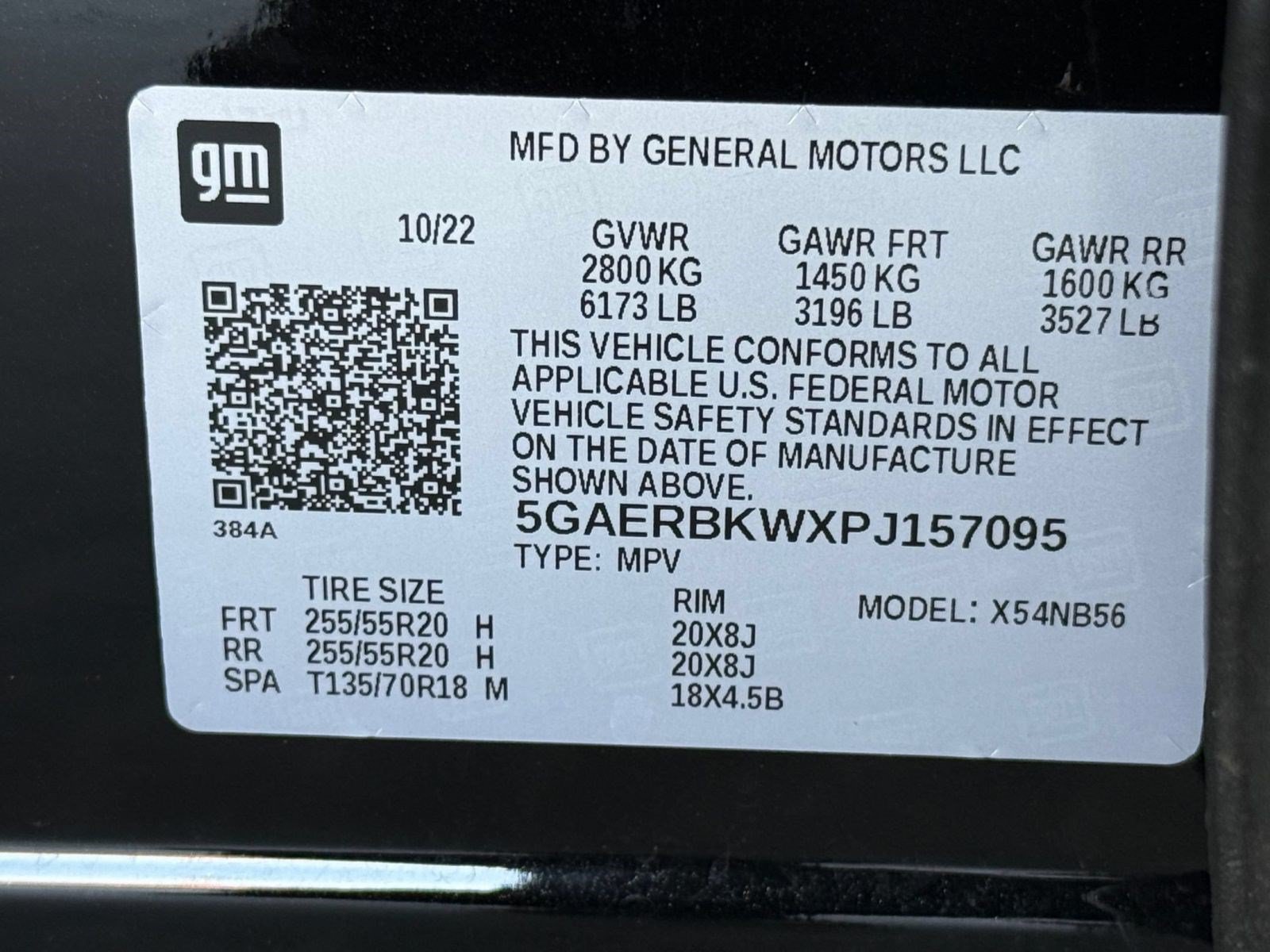 Used 2023 Buick Enclave Essence w/ Experience Buick Package FWD image 29