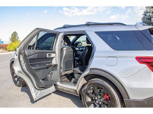 Used 2020 Ford Explorer ST w/ ST Street Pack AWD/4WD image 13