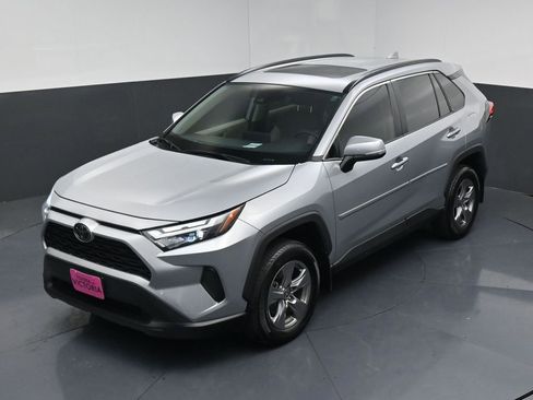 Used 2024 Toyota RAV4 XLE image 16