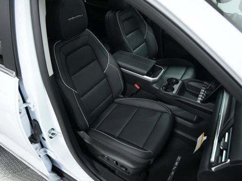 New 2026 GMC Terrain Denali image 18