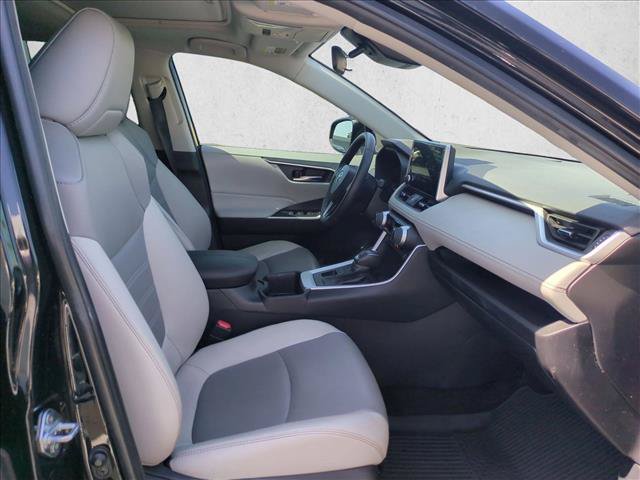 Used 2024 Toyota RAV4 XLE Premium AWD/4WD image 21