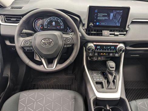 New 2025 Toyota RAV4 XLE image 22