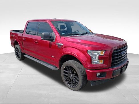 Used 2017 Ford F150 XLT w/ Equipment Group 302A Luxury AWD/4WD image 3