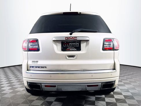 Used 2014 GMC Acadia Denali image 6