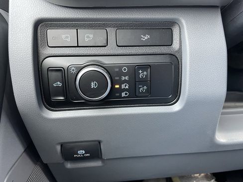 Used 2023 Ford F350 XLT w/ XLT Premium Package image 47