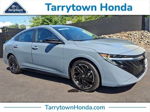 Used 2026 Nissan Sentra SR w/ SR All Weather Package FWD image 1