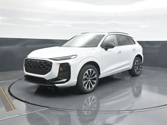 New 2026 Audi Q3 quattro 2.0T AWD/4WD image 3