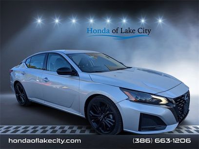 Used 2024 Nissan Altima 2.5 SR