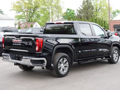 Used 2024 GMC Sierra 1500 Pro w/ Pro Value Package AWD/4WD image 3