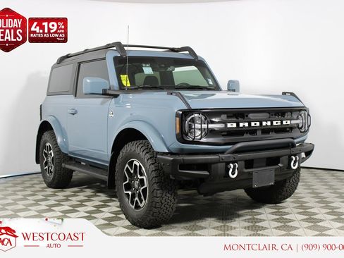 Used 2022 Ford Bronco Outer Banks image 1