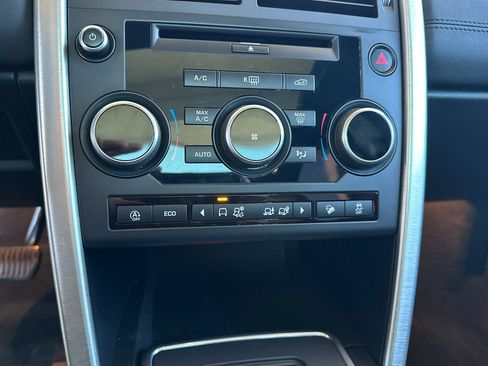 Used 2018 Land Rover Discovery Sport HSE image 23