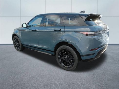 Used 2025 Land Rover Range Rover Evoque Dynamic SE image 3