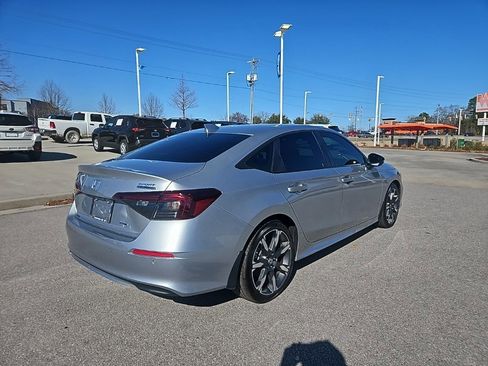 Used 2025 Honda Civic Sport image 6