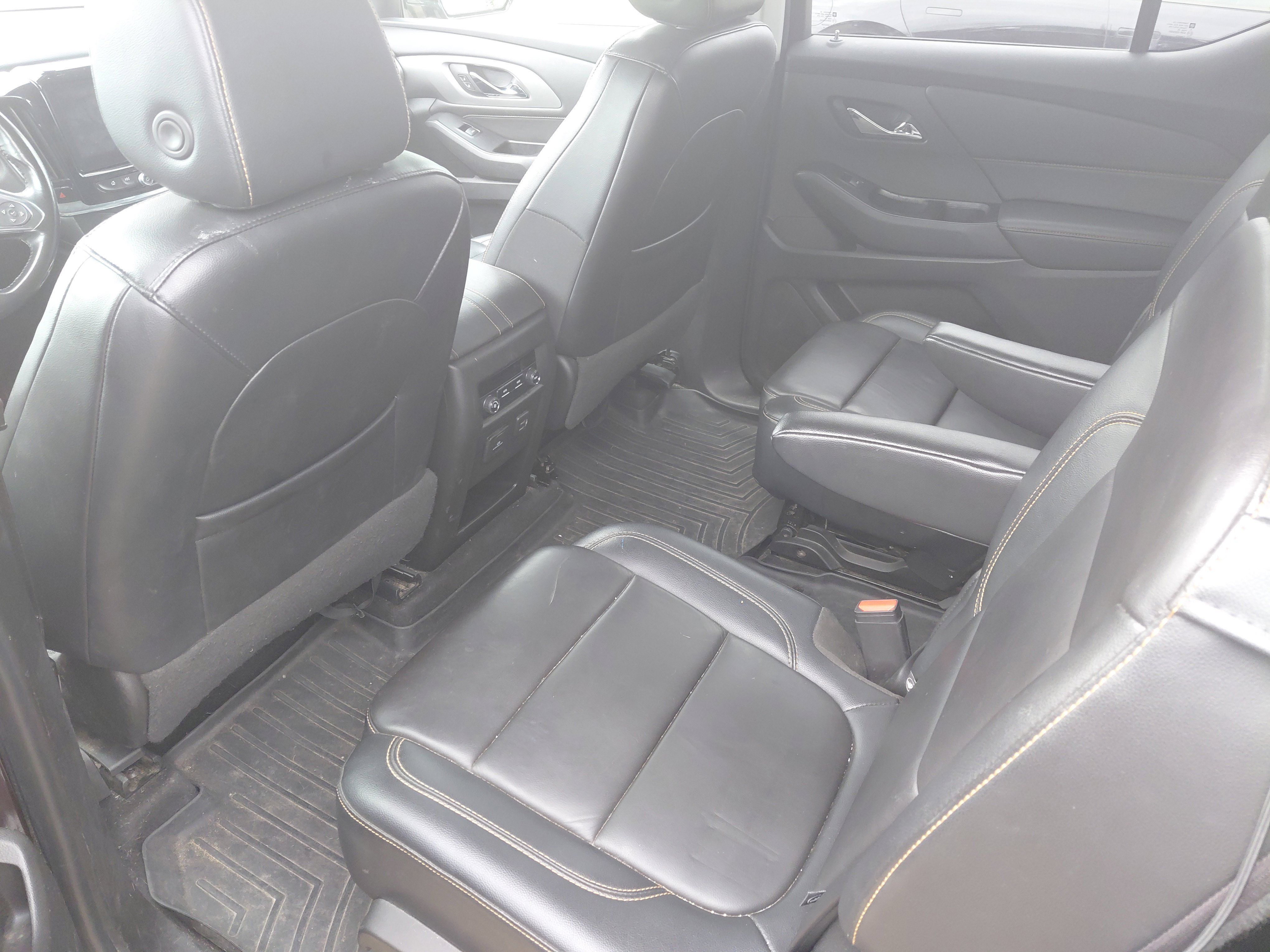 Used 2018 Chevrolet Traverse LT AWD/4WD image 8