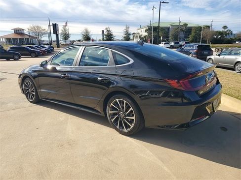 Used 2023 Hyundai Sonata Limited w/ Cargo Package image 3