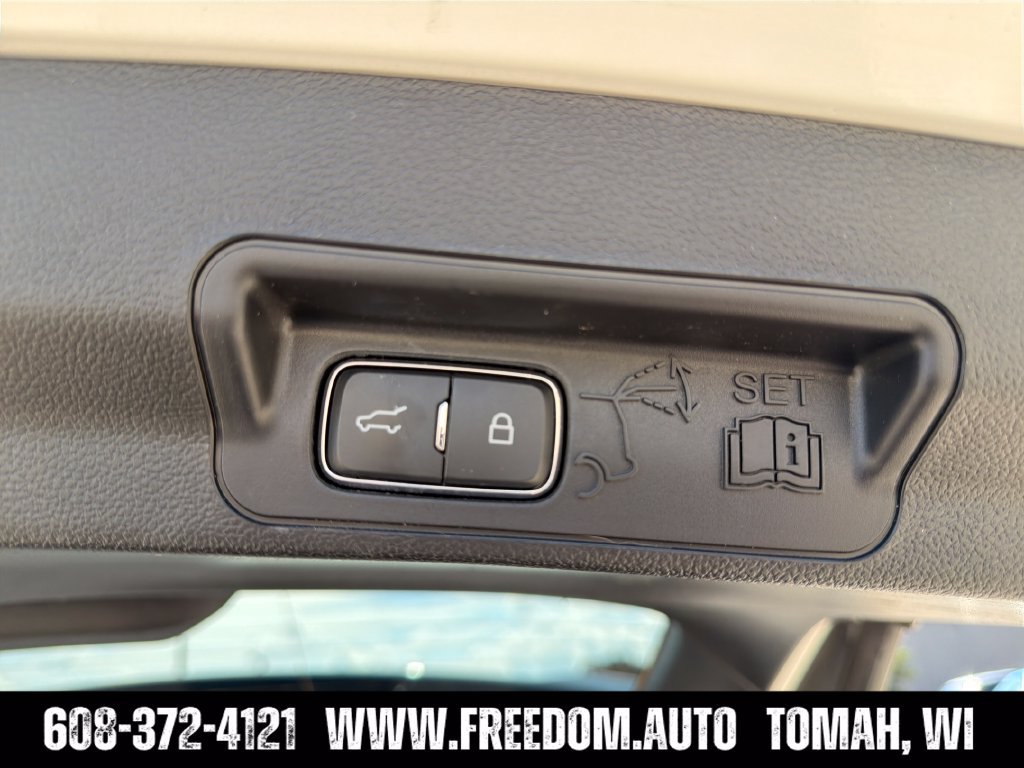 Used 2022 Ford Explorer ST w/ Equipment Group 401A AWD/4WD image 34