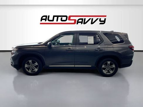 Used 2025 Honda Pilot EX-L image 4