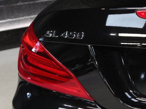 Used 2019 Mercedes-Benz SL 450 w/ Premium Package image 15